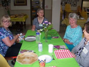 pot_luck_may_2015_pic4